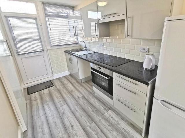 Apartment for rent in Heigham Grove, East Bank