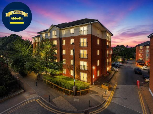 Flat for rent in Hockerill, Colliers End