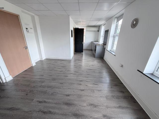 Flat for rent in Attenborough, East Midlands