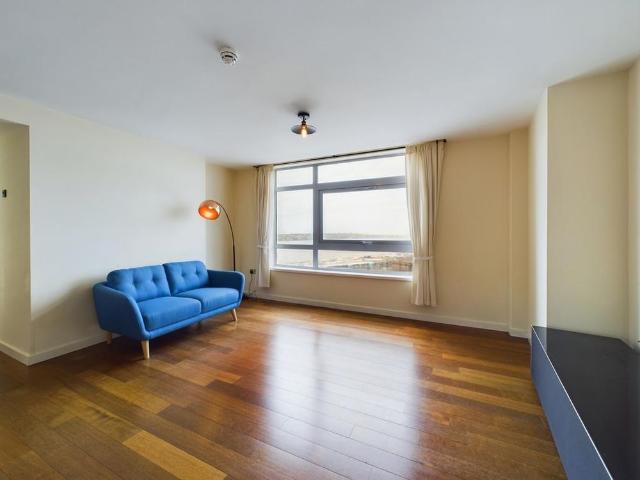 Apartment for rent in Calderstones