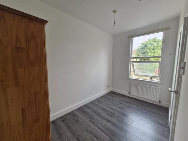 Apartment for rent in Hornsey, Greater London
