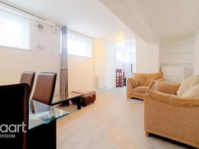 Apartment for rent in London Borough of Croydon, Greater London