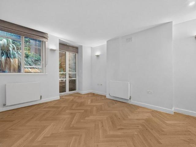 Apartment for rent in London Borough of Camden, Greater London
