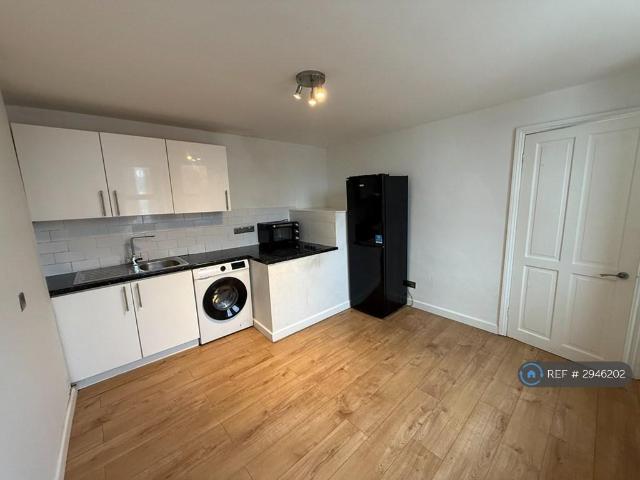 Flat for rent in Hyde Park, South Yorkshire