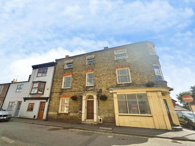 Flat for rent in Crowland, Gosberton Clough