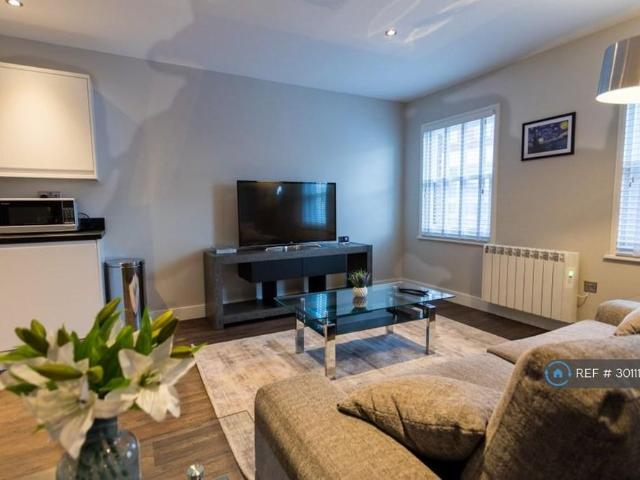 Apartment for rent in Rodbourne, Swindon
