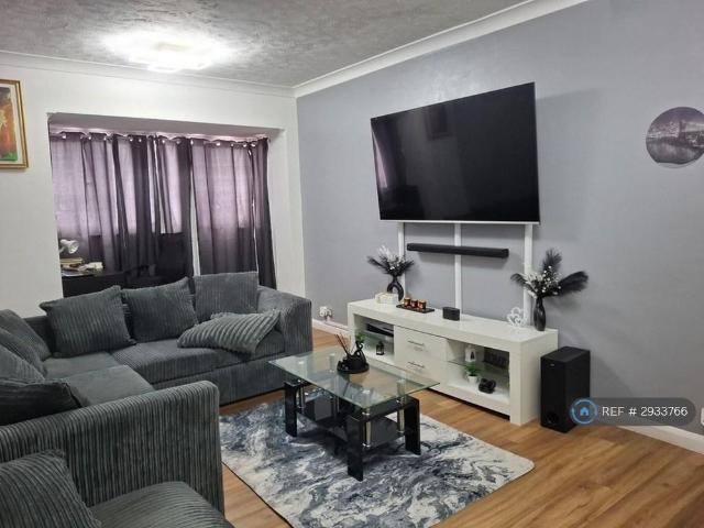 Apartment for rent in Luton, Chatham