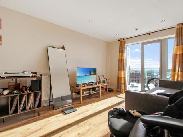 Apartment for rent in Holywell Estate, Watford