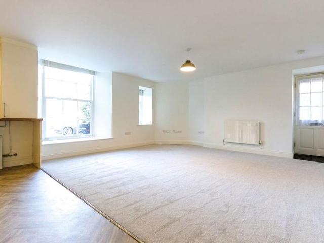 Apartment for rent in Hornby-with-Farleton, Bare
