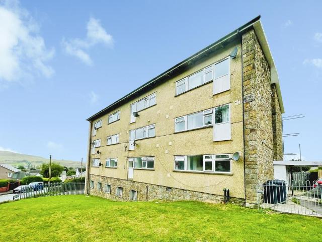 Flat for rent in Wales
