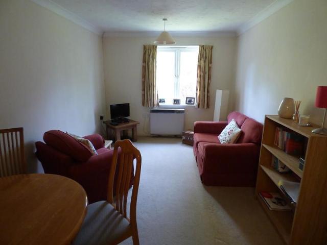 Apartment for rent in Westwood Park, City Of Southampton
