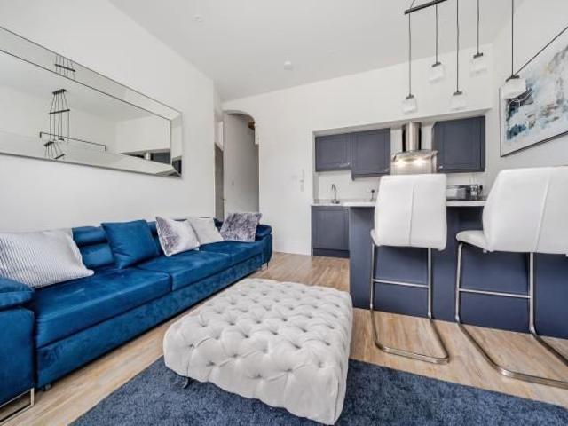 Apartment for rent in Whitley, Reading