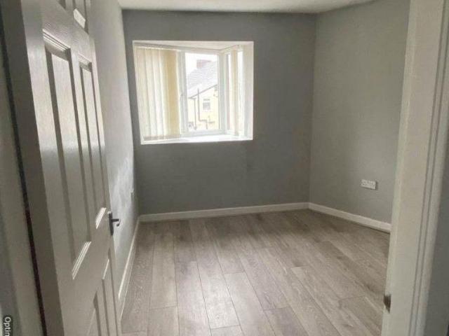 Apartment for rent in Whitby, Rossmore