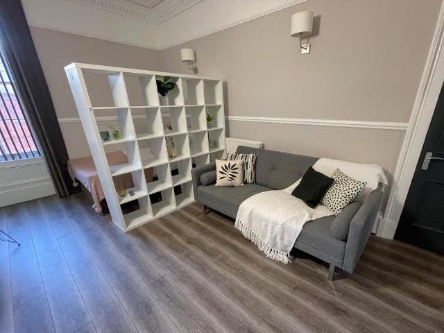 Apartment for rent in Canning / Georgian Quarter, Calderstones