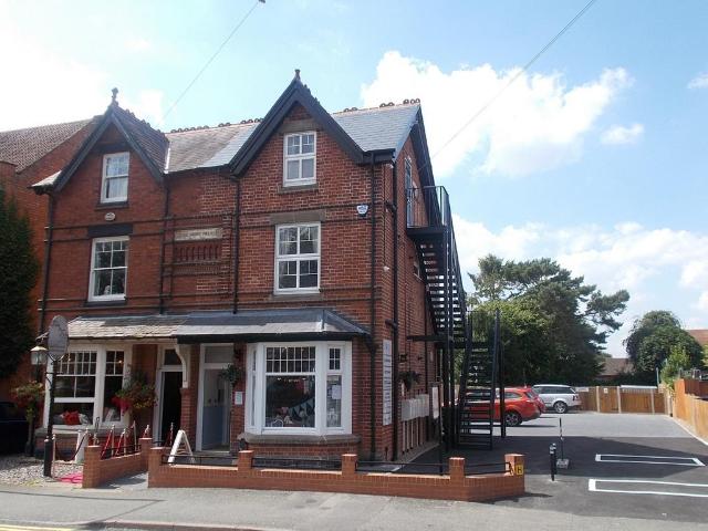 Flat for rent in Hunt End, Redditch