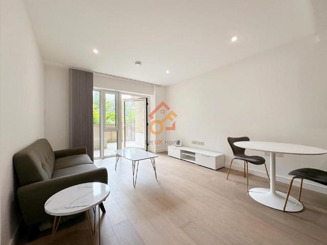 Flat for rent in Hammersmith, Greater London