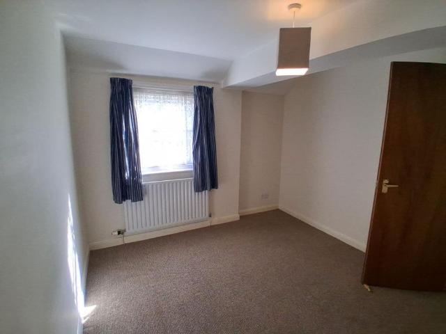 Apartment for rent in New Town, Alverton