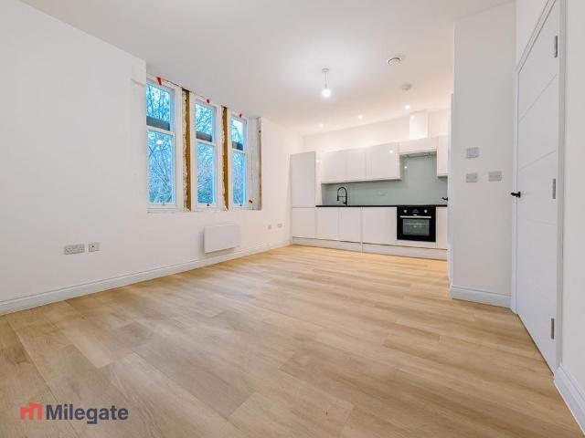 Apartment for rent in Cat Hill, Isle Of Man