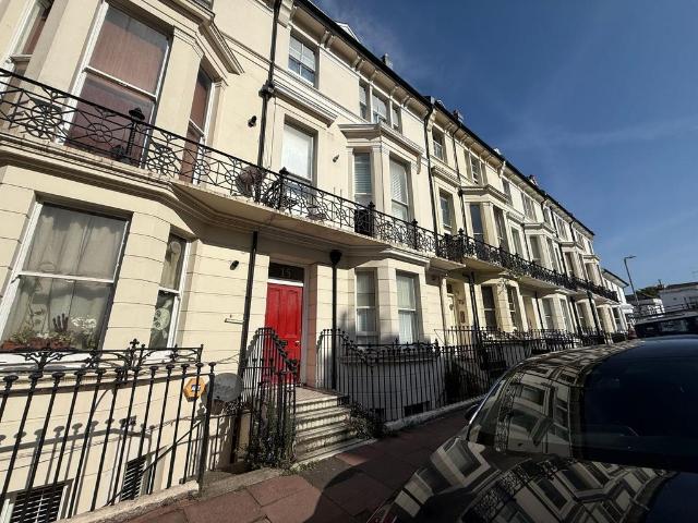 Flat for rent in Brunswick, Brighton & Hove