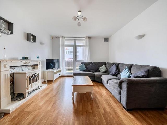 Flat for rent in Portsea, Isle Of Man