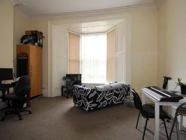 Apartment for rent in Greenbank, Mount Wise