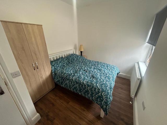 Flat for rent in Beamhurst, Staffordshire