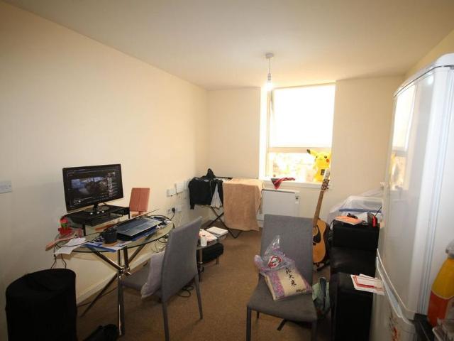 Apartment for rent in Woolston, Warrington