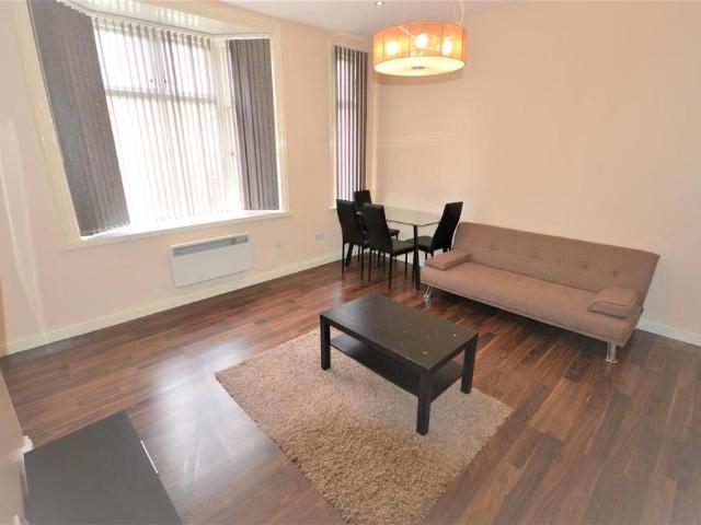 Flat for rent in Black Friars, Old Wharf