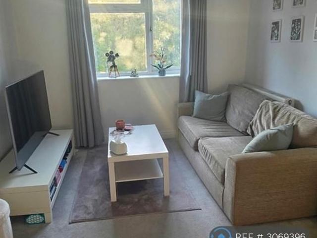 Apartment for rent in Park Gate, Fareham