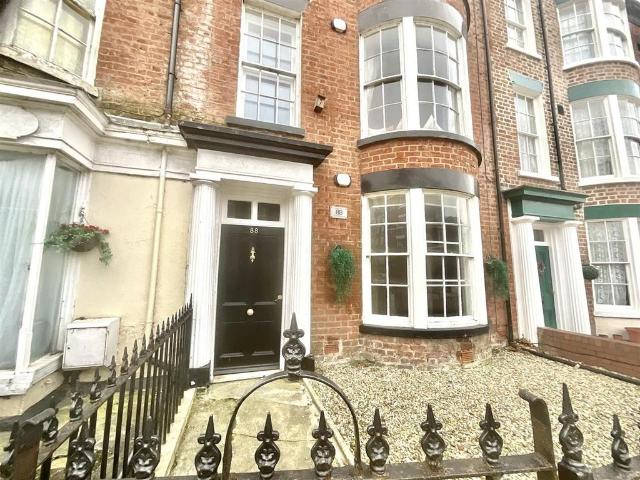 Flat for rent in The Old Town, Kepwick
