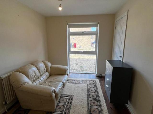 Apartment for rent in Slough