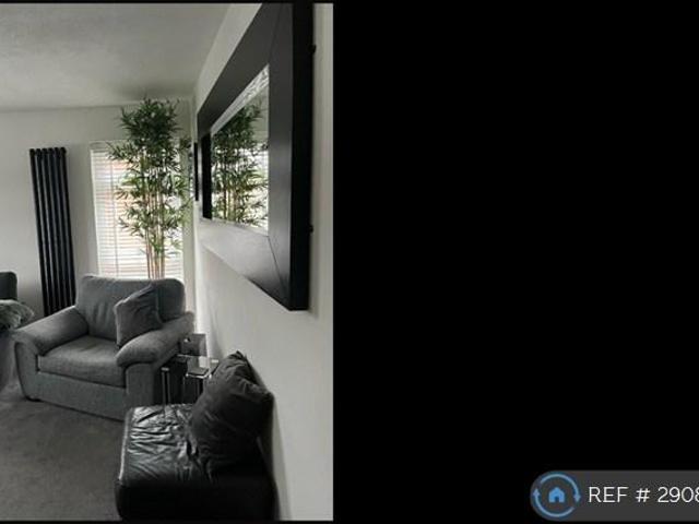 Flat for rent in Tytherington, Macclesfield