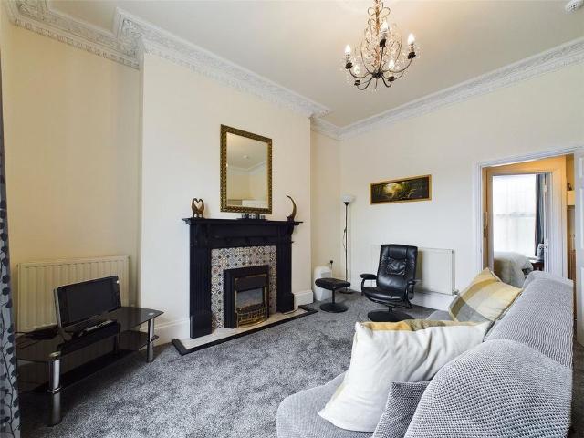 Apartment for rent in West Hoe, Mount Wise