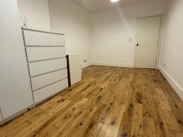 Apartment for rent in London Borough of Lewisham, Greater London