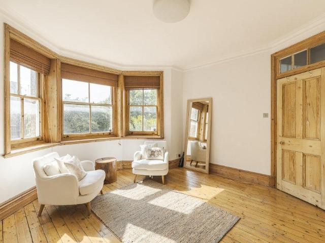 Flat for rent in Fulham, Cat Hill