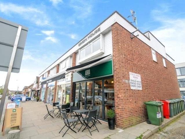 Apartment for rent in Marston, The Slade