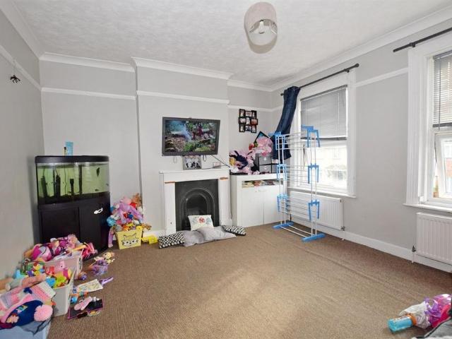 Apartment for rent in Clapham, West Sussex