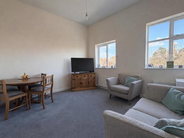 Apartment for rent in Green Close, Warwickshire