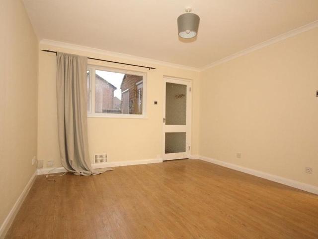 Apartment for rent in Charlotteville, Westborough