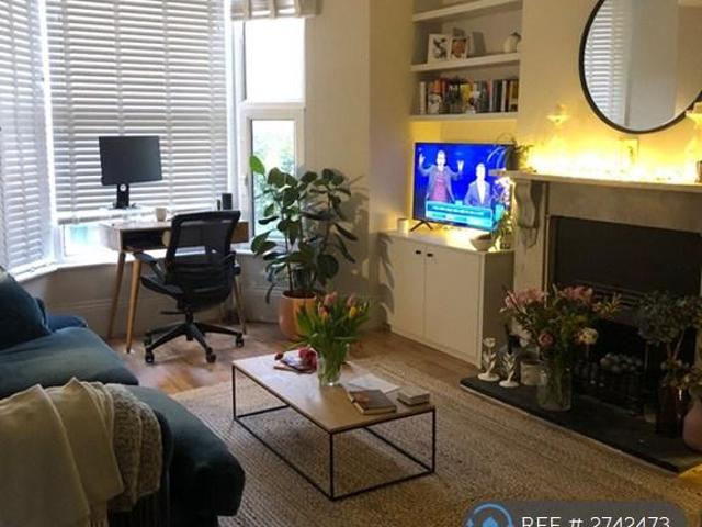 Flat for rent in East Dulwich, Isle Of Man
