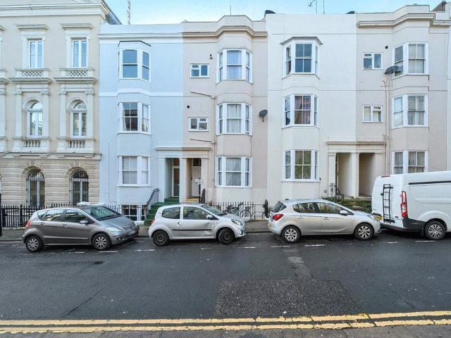 Flat for rent in Brunswick