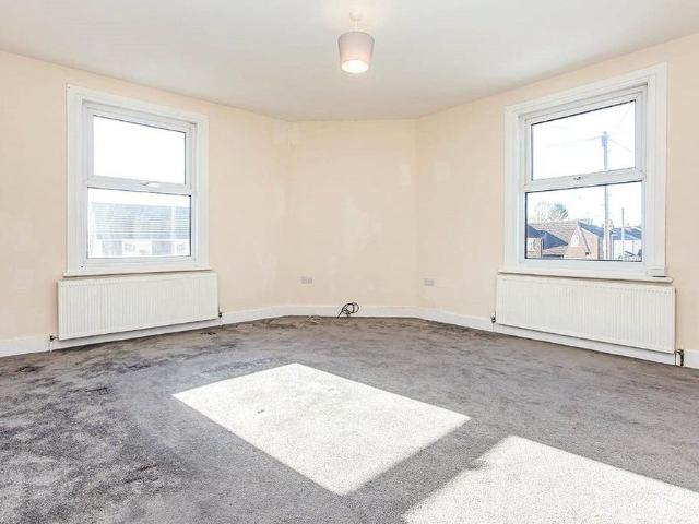 Apartment for rent in Batchworth, Hertfordshire