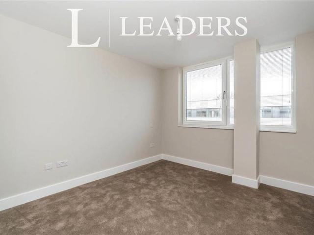 Apartment for rent in Shirley Park, City Of Southampton