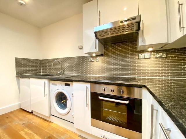 Apartment for rent in Midway, Kent