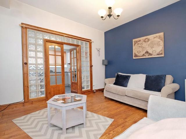 Flat for rent in Ballindoch, Scotland