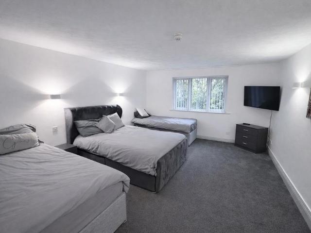 Apartment for rent in Saddleworth, Pendock