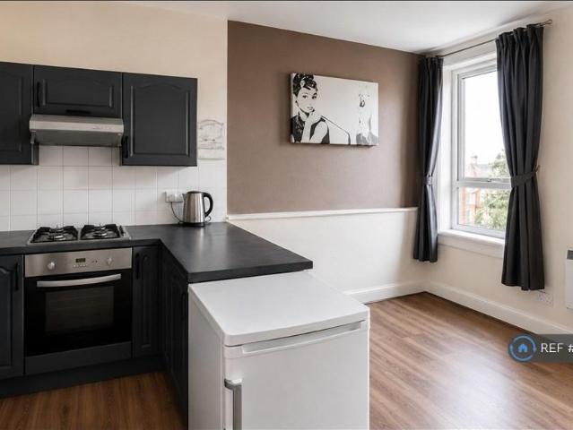 Flat for rent in New Cathcart, Cathcart