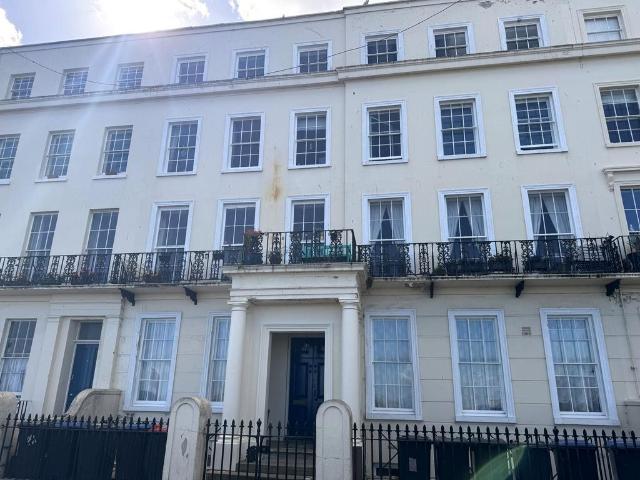 Flat for rent in Oxenden, The Bridge