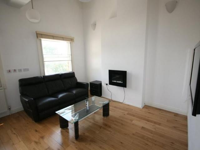 Apartment for rent in South End Green, Greater London