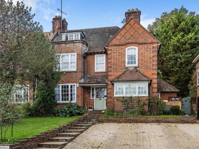 Flat for rent in Bickley, Bickley